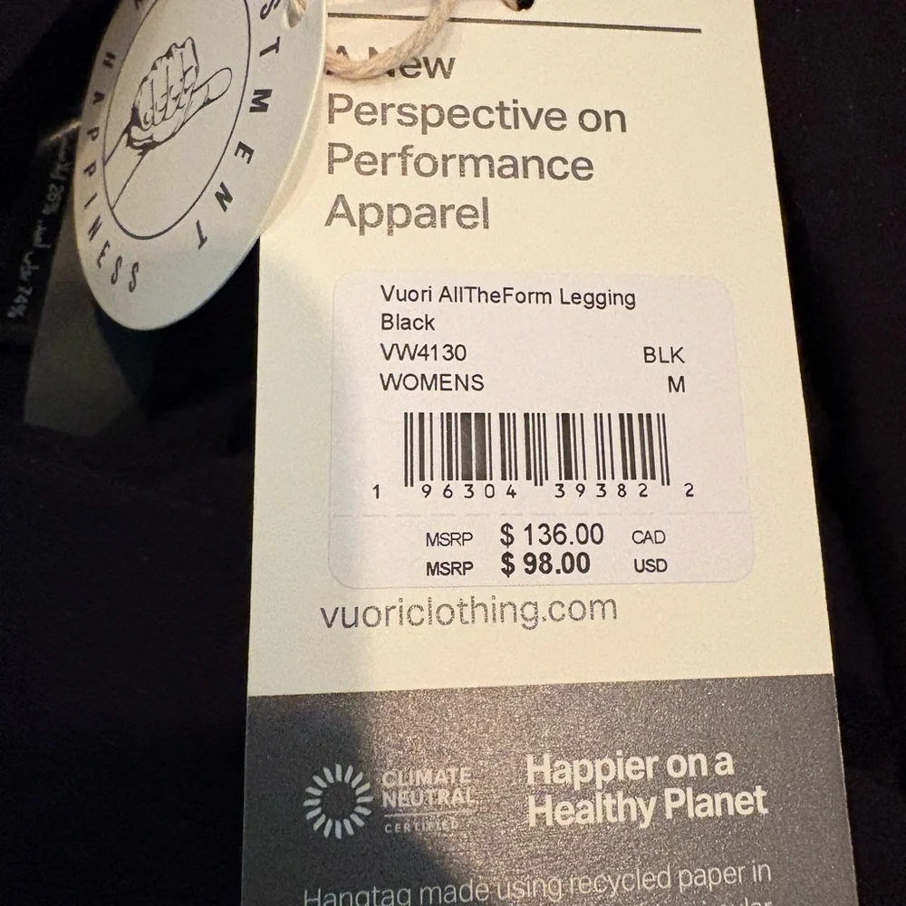 NWT Vuori AllTheForm™ Legging, size M - Picture 8 of 8